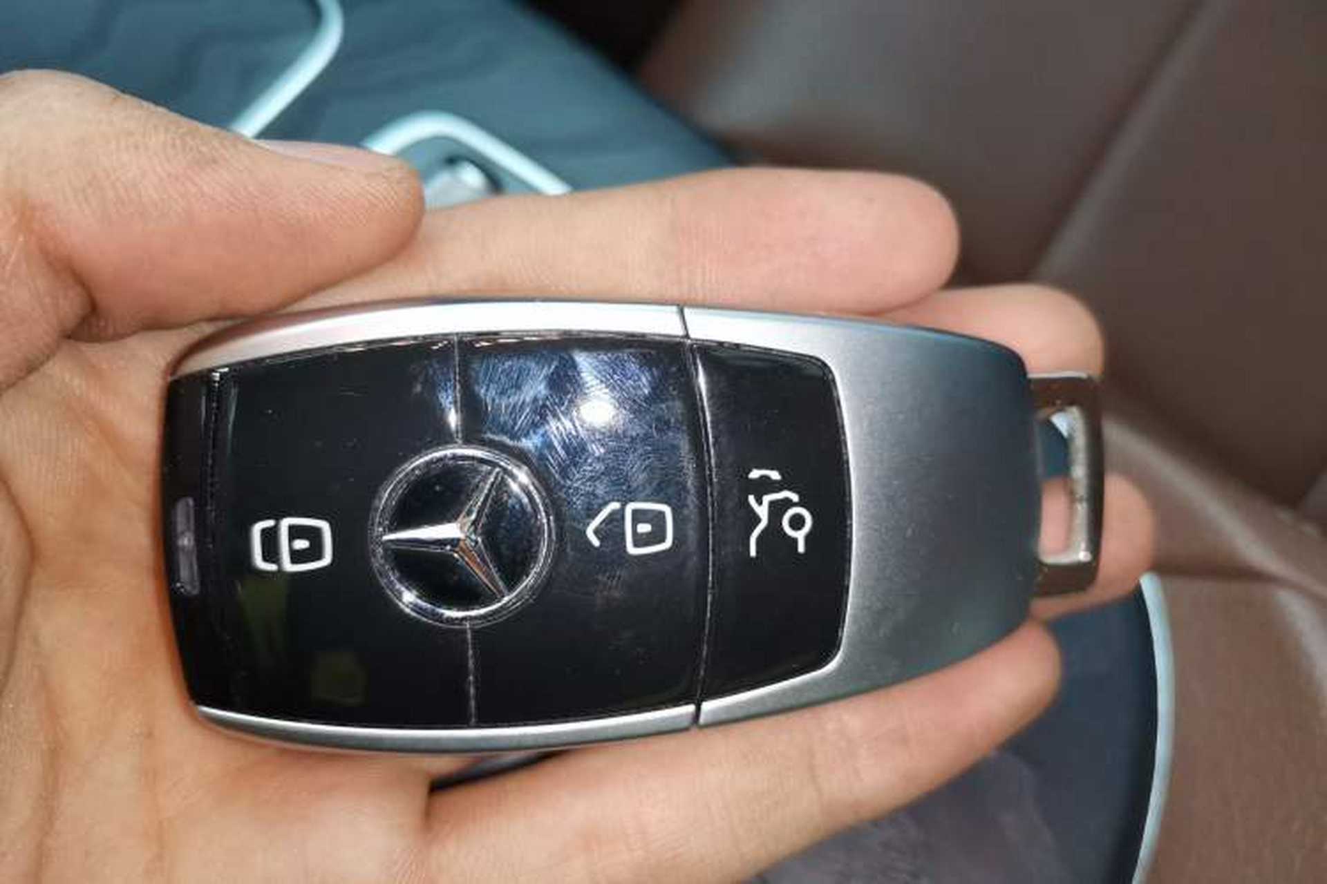 Used Mercedes-Benz E-Class 2019 E 300 L Sporty and Stylish Model Vehicle Key