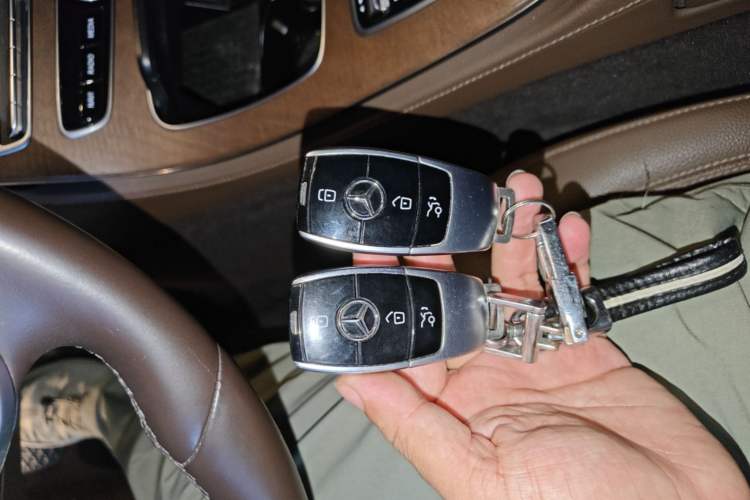 Used Mercedes-Benz E-Class 2019 E 300 L Stylish Model Vehicle Key