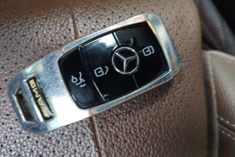 Used Mercedes-Benz E-Class 2019 E 260 L Vehicle Key