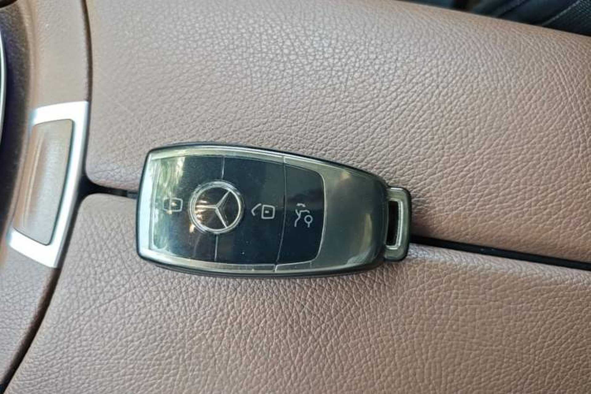 Used Mercedes-Benz E-Class 2019 E 260 L Sport Edition Vehicle Key