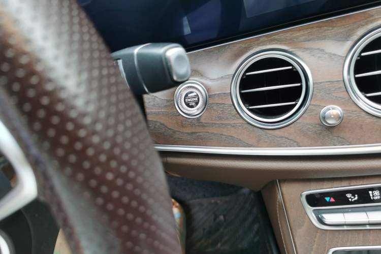 Used Mercedes-Benz E-Class 2019 E 300 L Luxury Model Vehicle Key