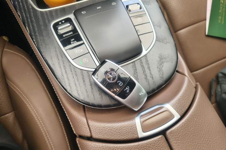 Used Mercedes-Benz E-Class 2019 E 300 L Sporty and Stylish Model Vehicle Key