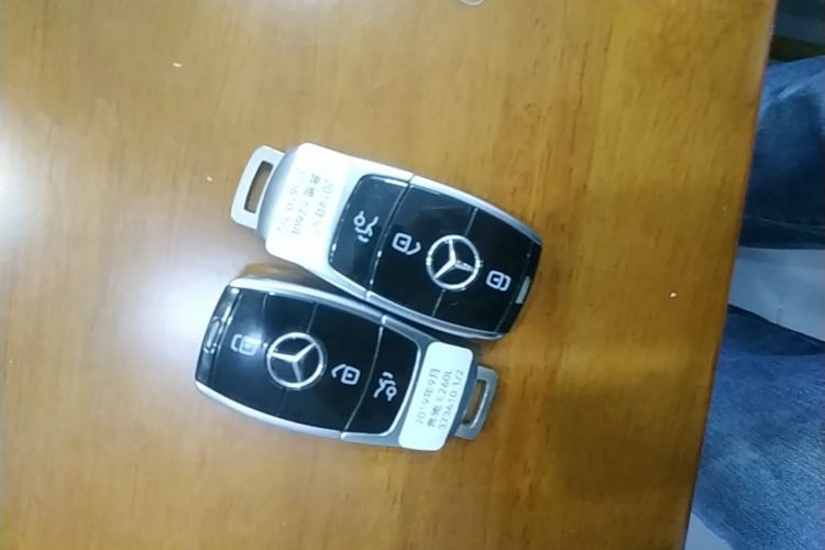 Used Mercedes-Benz E-Class 2019 E 260 L Sport Edition Vehicle Key
