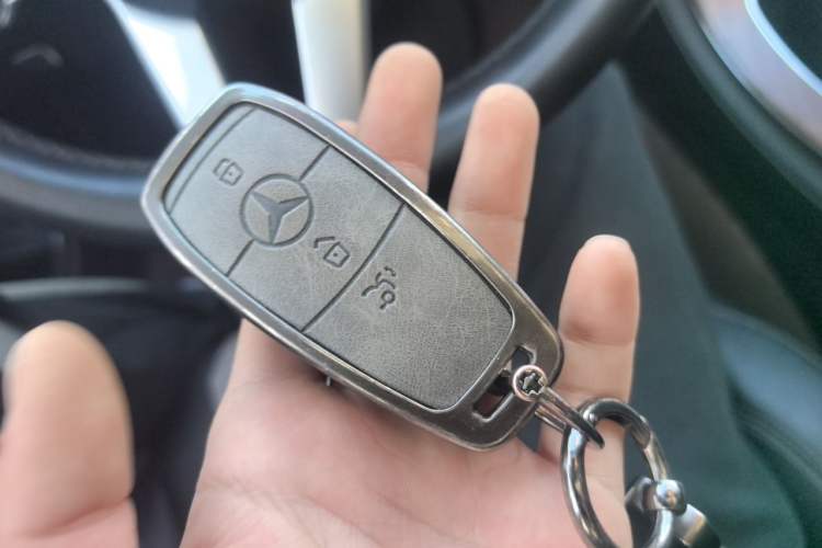 Used Mercedes-Benz E-Class 2019 Restyled E 300 L Luxury Edition Vehicle Key