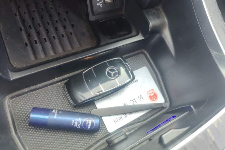 Used Mercedes-Benz E-Class 2019 E 200 L Sport Edition Vehicle Key