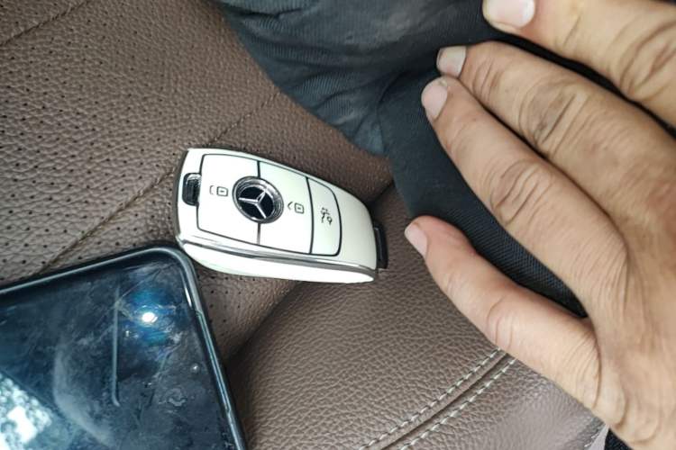 Used Mercedes-Benz E-Class 2019 E 200 L Vehicle Key
