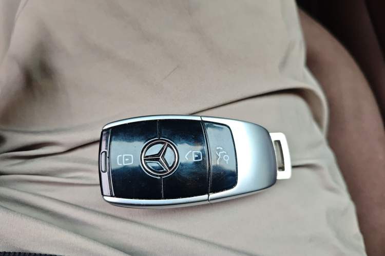 Used Mercedes-Benz E-Class 2019 E 300 L Stylish Model Vehicle Key