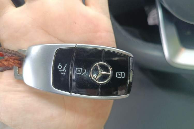 Used Mercedes-Benz E-Class 2019 E 300 L Sporty and Stylish Model Vehicle Key