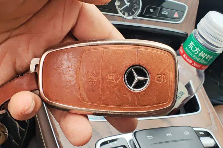 Used Mercedes-Benz E-Class 2019 Facelifted E 300 L Stylish Version Vehicle Key
