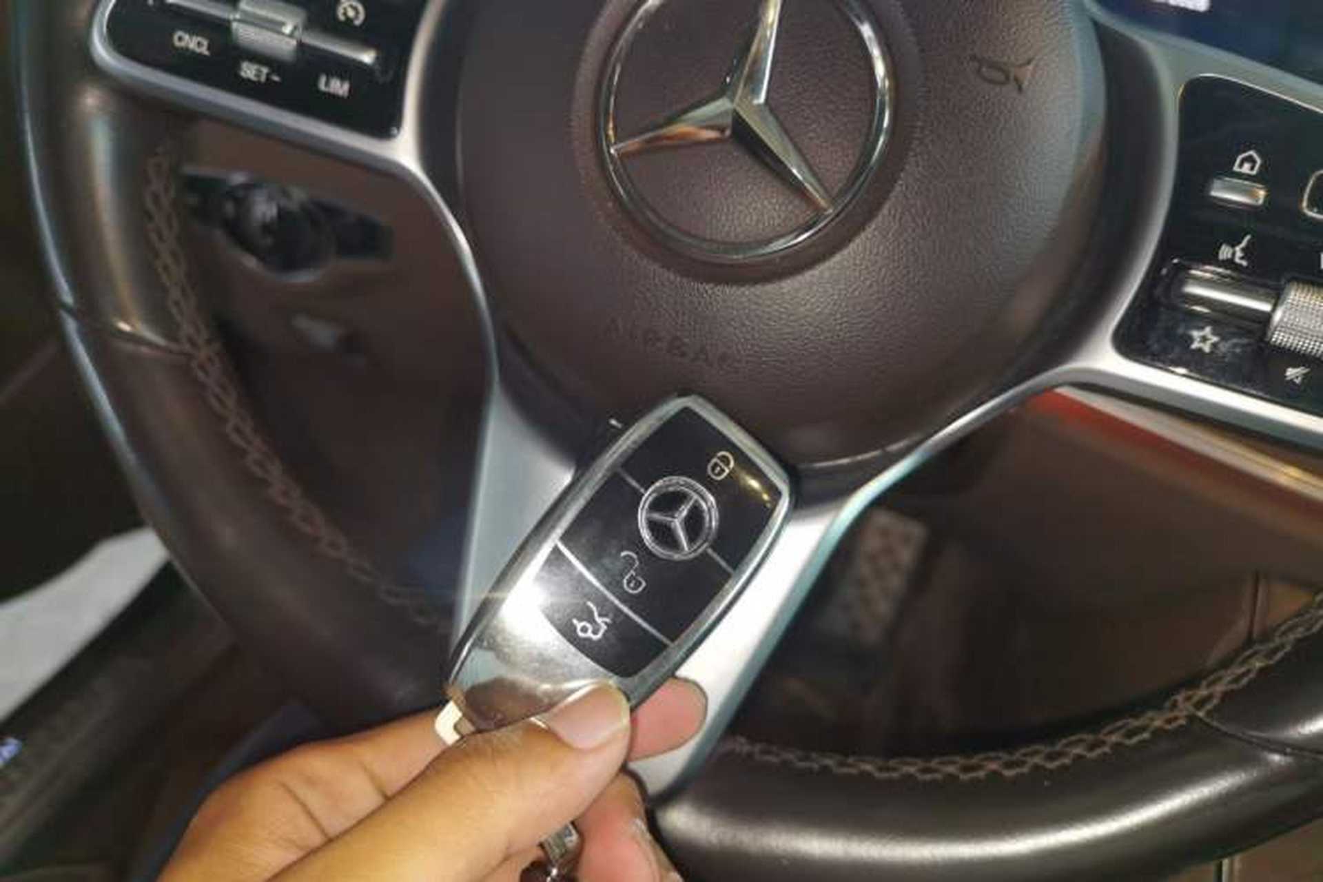 Used Mercedes-Benz E-Class 2019 E 200 L Vehicle Key