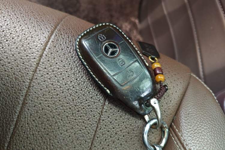 Used Mercedes-Benz E-Class 2019 Restyled E 300 L Luxury Edition Vehicle Key