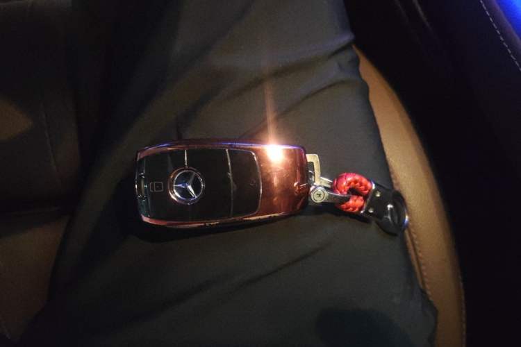 Used Mercedes-Benz E-Class 2019 E 200 L Vehicle Key
