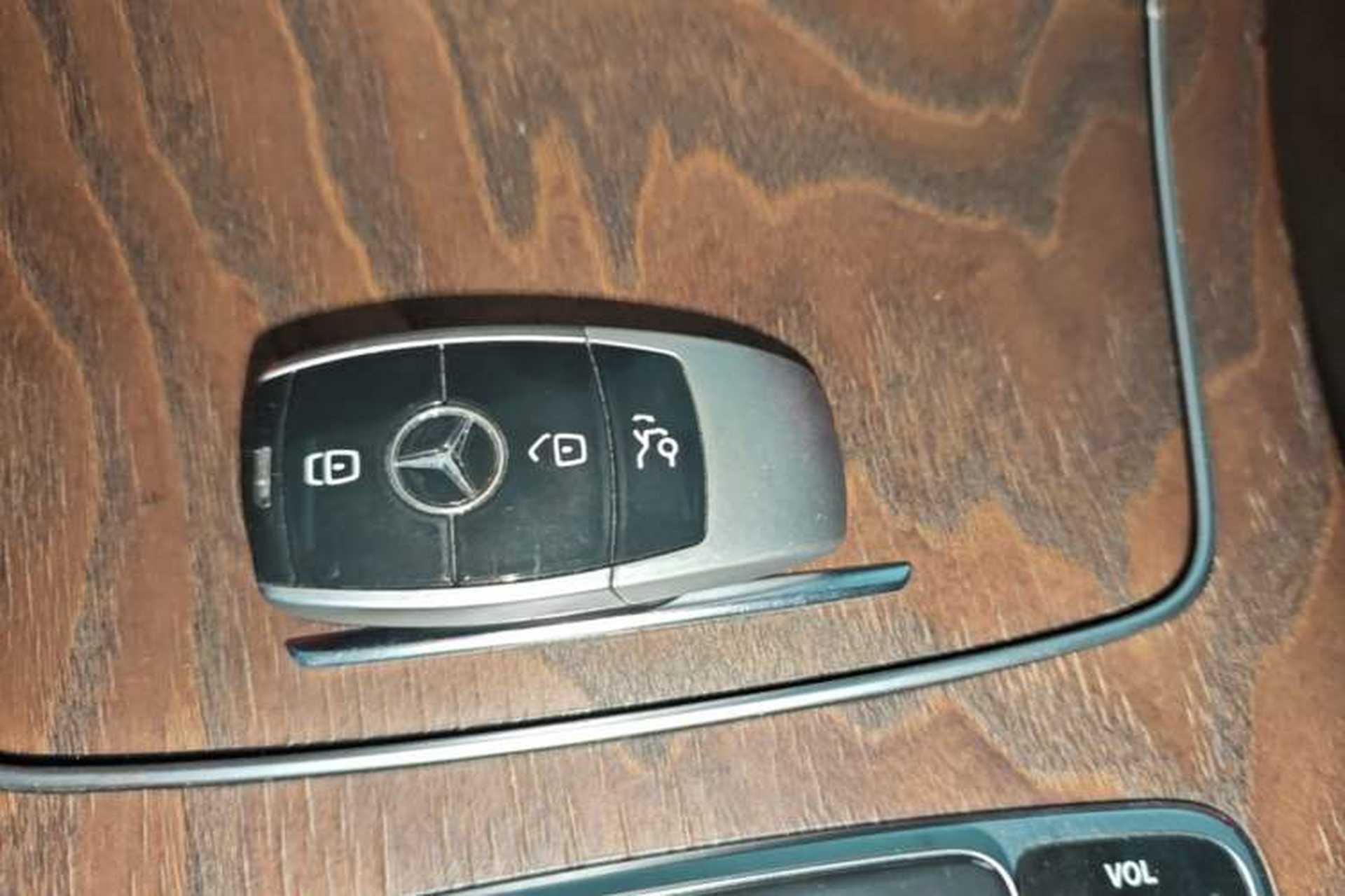 Used Mercedes-Benz E-Class 2019 E 260 L Vehicle Key