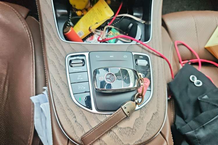 Used Mercedes-Benz E-Class 2019 E 260 L Vehicle Key