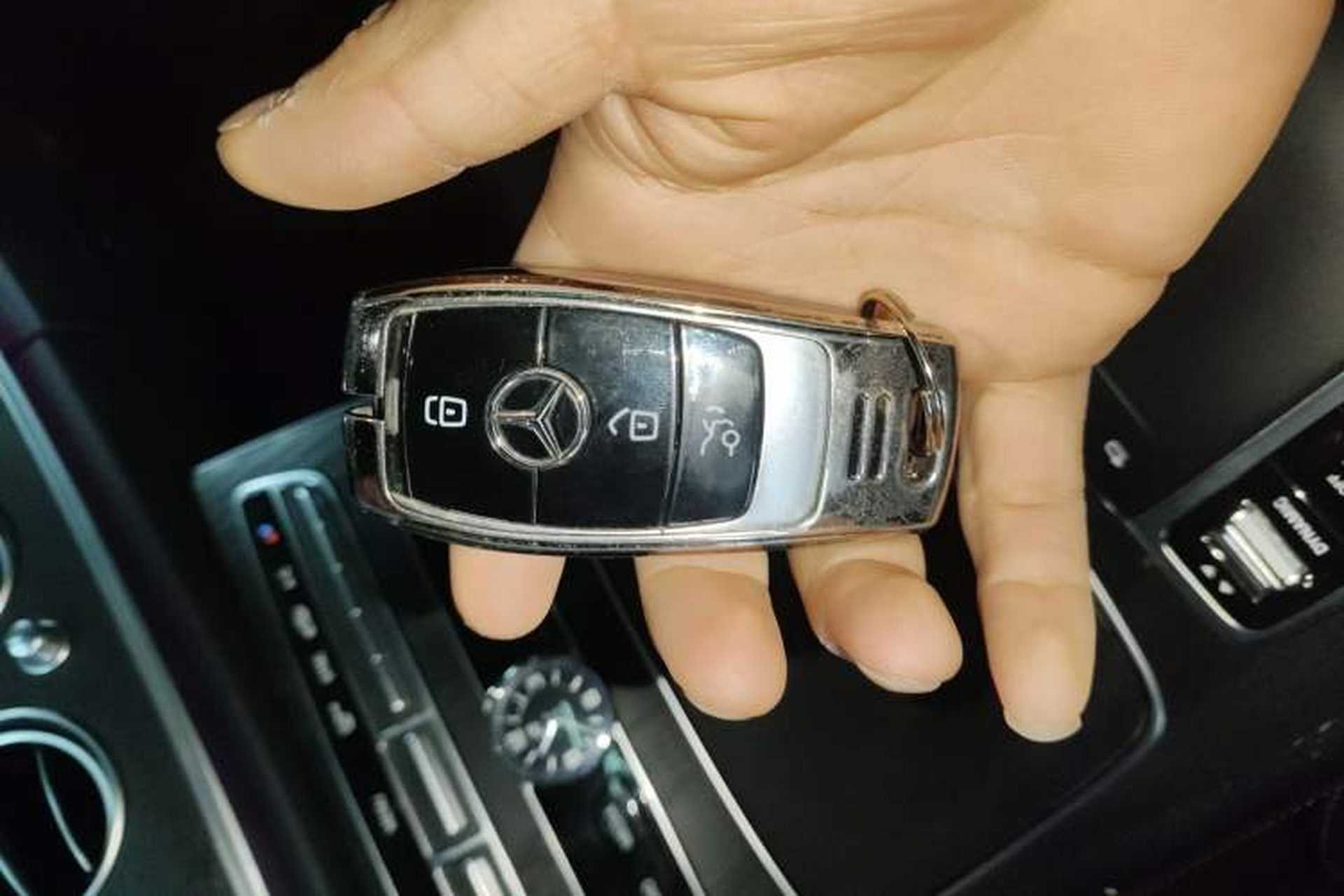 Used Mercedes-Benz E-Class 2019 E 260 L Sport Edition Vehicle Key