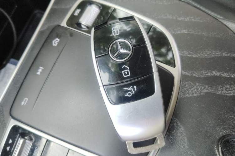 Used Mercedes-Benz E-Class 2019 E 300 L Sporty and Stylish Model Vehicle Key