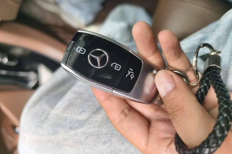 Used Mercedes-Benz E-Class 2019 E 300 L Luxury Model Vehicle Key