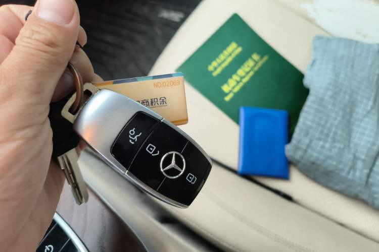 Used Mercedes-Benz E-Class 2019 E 300 L Stylish Model Vehicle Key