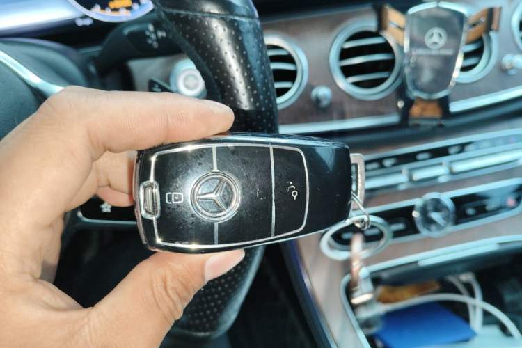 Used Mercedes-Benz E-Class 2019 E 300 L Luxury Model Vehicle Key