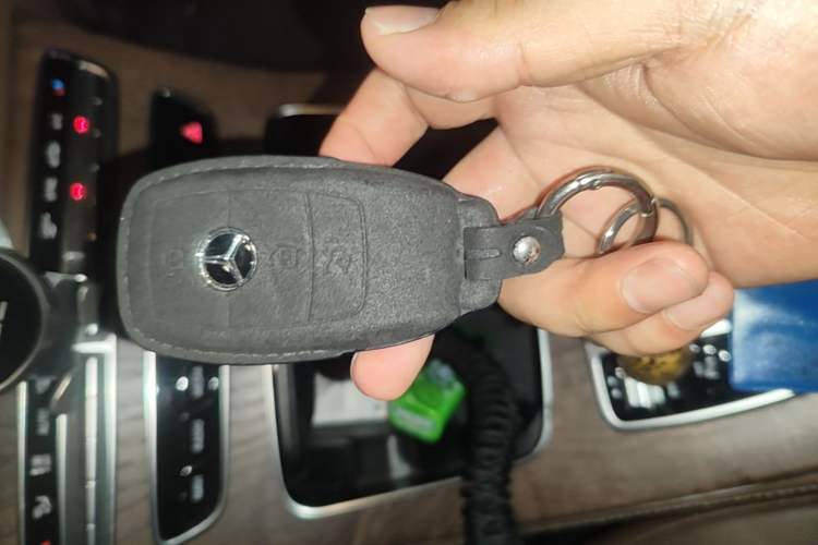 Used Mercedes-Benz E-Class 2019 E 300 L Luxury Model Vehicle Key