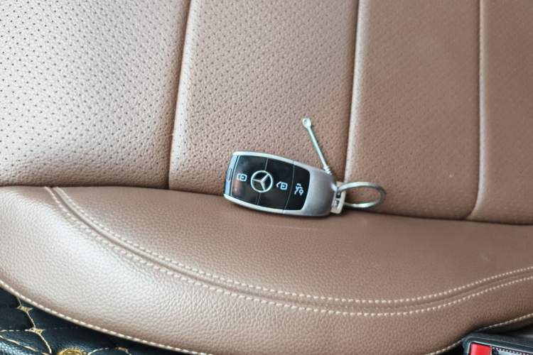 Used Mercedes-Benz E-Class 2019 E 300 L Sporty and Stylish Model Vehicle Key