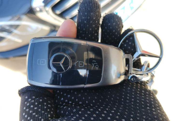 Used Mercedes-Benz E-Class 2019 Restyled E 300 L Luxury Edition Vehicle Key
