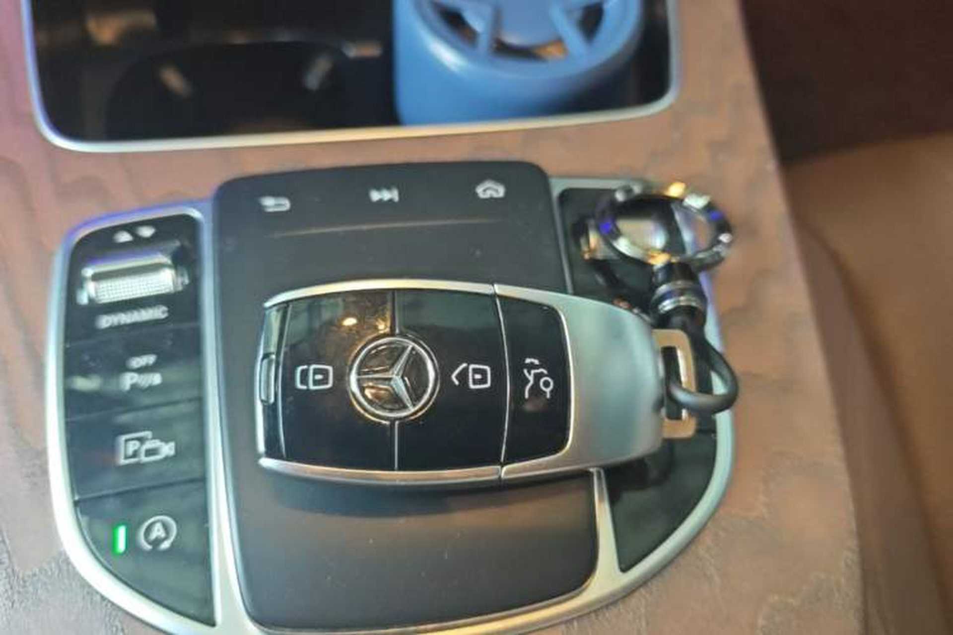 Used Mercedes-Benz E-Class 2019 Facelifted E 300 L Stylish Version Vehicle Key