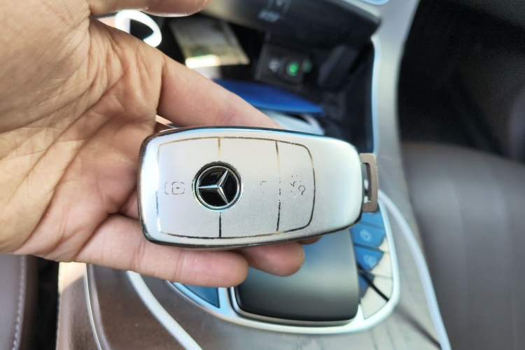 Used Mercedes-Benz E-Class 2019 E 300 L Luxury Model Vehicle Key