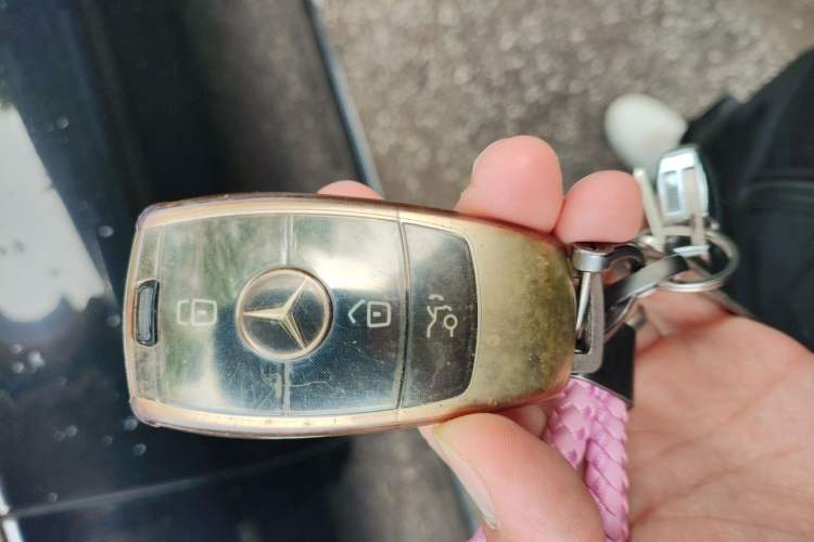 Used Mercedes-Benz E-Class 2019 Restyled E 300 L Sport Luxury Edition Vehicle Key