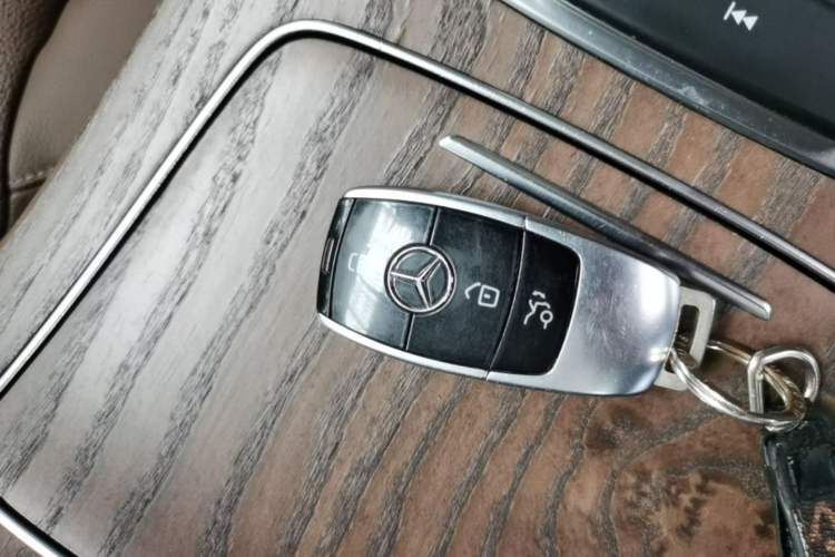 Used Mercedes-Benz E-Class 2019 E 300 L Stylish Model Vehicle Key