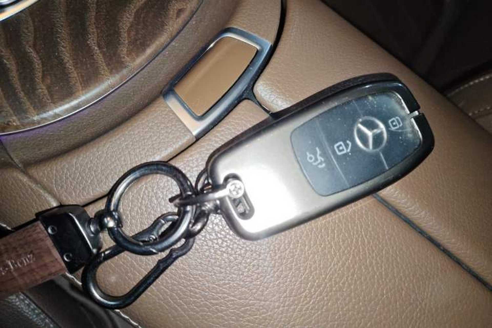 Used Mercedes-Benz E-Class 2019 Restyled E 300 L Luxury Edition Vehicle Key