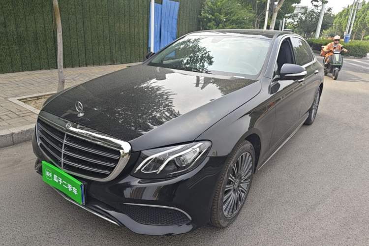 Used Mercedes-Benz E-Class 2019 Restyled E 300 L Sport Luxury Edition Guazi used car, China used car export, Used car for sale, Used Mercedes-Benz cars, Cheapest cars for sale