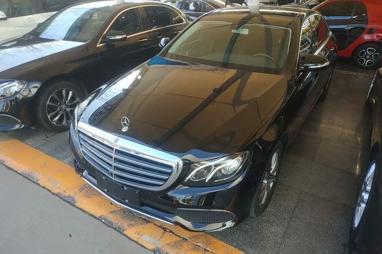 Used Mercedes-Benz E-Class 2019 Restyled E 300 L Luxury Edition Guazi used car, China used car export, Used car for sale, Used Mercedes-Benz cars, Cheapest cars for sale