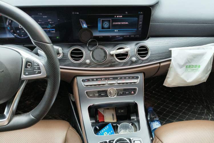 Used Mercedes-Benz E-Class 2019 E 300 L Sporty and Stylish Model Audio And AC Panel