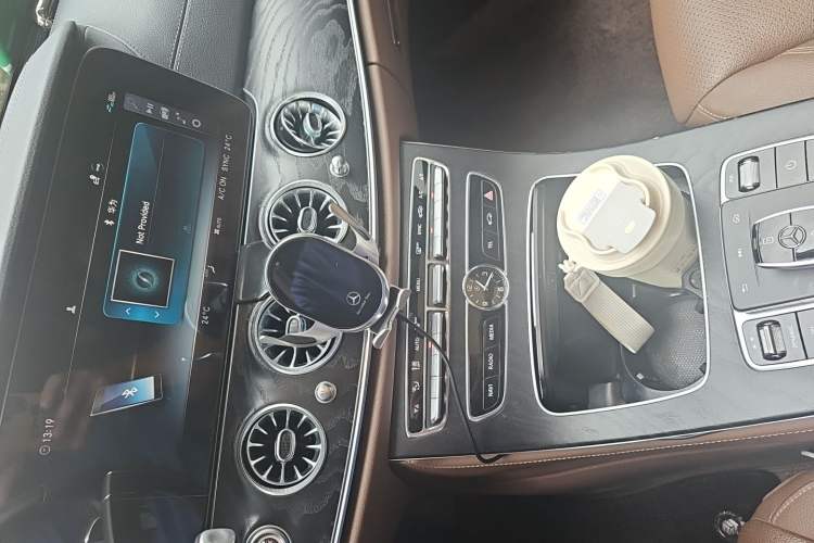 Used Mercedes-Benz E-Class 2019 E 300 L Sporty and Stylish Model Audio And AC Panel
