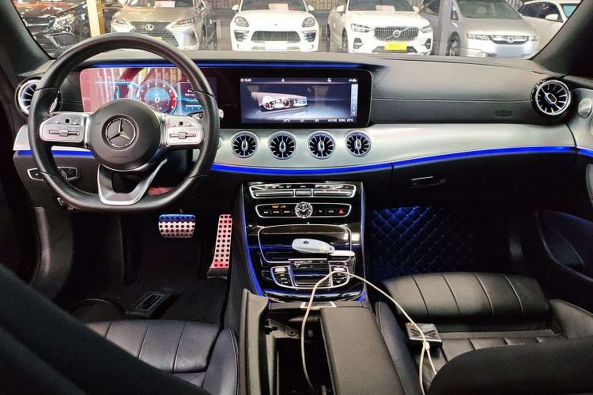 Used Mercedes-Benz E-Class 2019 E 300 Coupe Center Console
