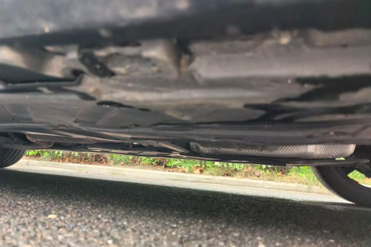 Used Mercedes-Benz E-Class 2019 E 260 Sport Edition Chassis Rear Left