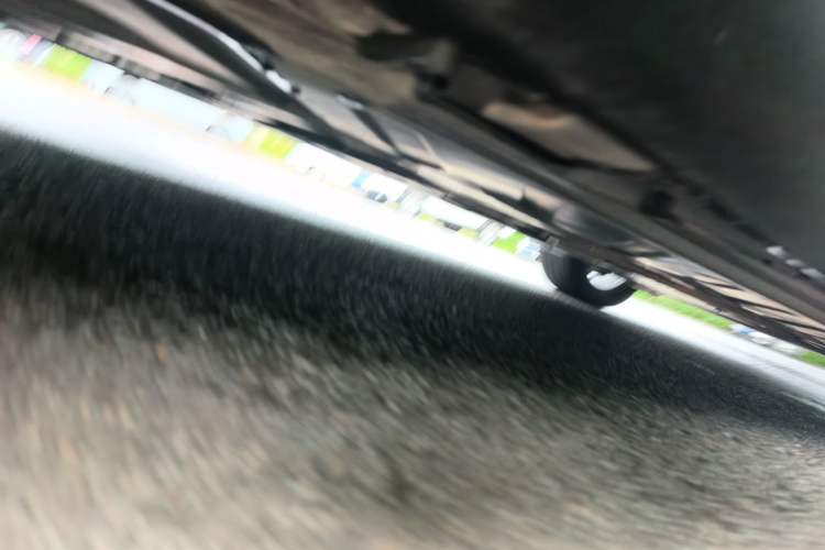 Used Mercedes-Benz E-Class 2019 E 260 Sport Edition Chassis Rear Right