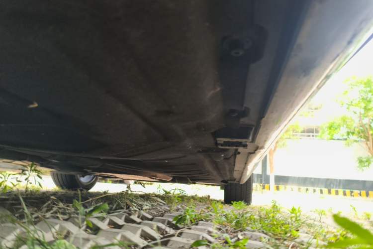 Used Mercedes-Benz E-Class 2019 E 200 L Chassis Rear Right