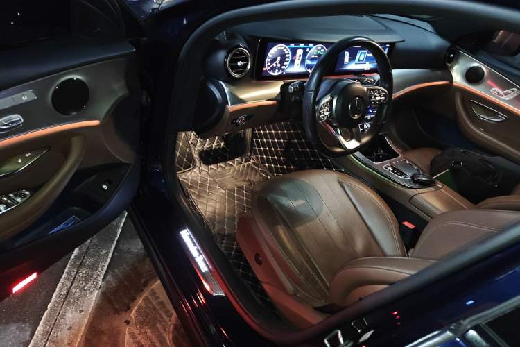 Used Mercedes-Benz E-Class 2019 E 260 Sport Edition Driver Seat