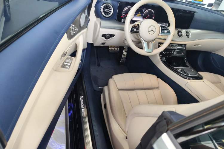 Used Mercedes-Benz E-Class 2019 E 200 Coupe Driver Seat