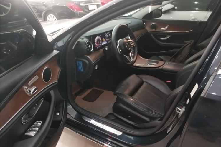 Used Mercedes-Benz E-Class 2019 E 200 L Driver Seat