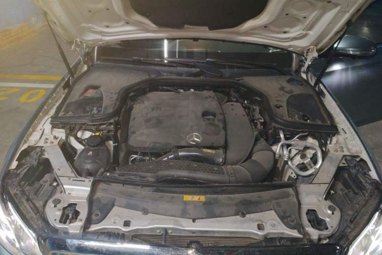 Used Mercedes-Benz E-Class 2019 Facelifted E 300 L Stylish Version Engine Bay