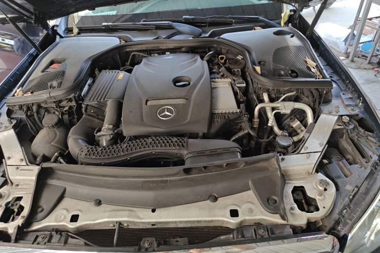 Used Mercedes-Benz E-Class 2019 E 300 L Sport Luxury Edition Engine Bay