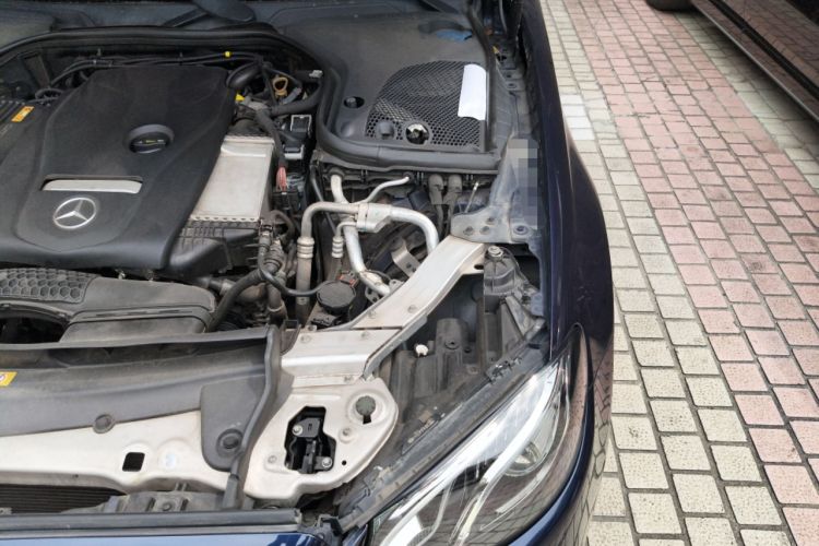Used Mercedes-Benz E-Class 2019 E 300 L Sporty and Stylish Model Engine Bay Left