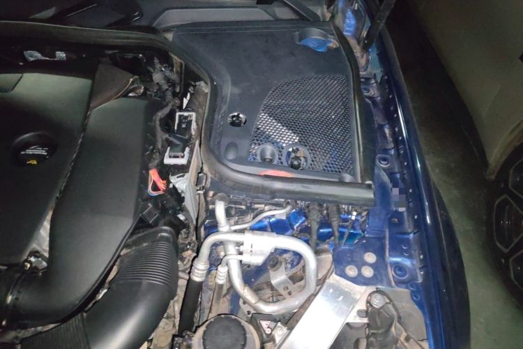 Used Mercedes-Benz E-Class 2019 E 260 L Sport Edition Engine Bay Left