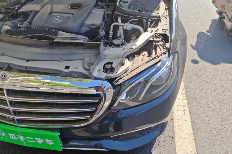 Used Mercedes-Benz E-Class 2019 E 300 L Sporty and Stylish Model Engine Bay Left