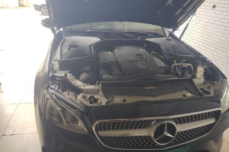 Used Mercedes-Benz E-Class 2019 E 200 4MATIC Coupe Engine Bay Right