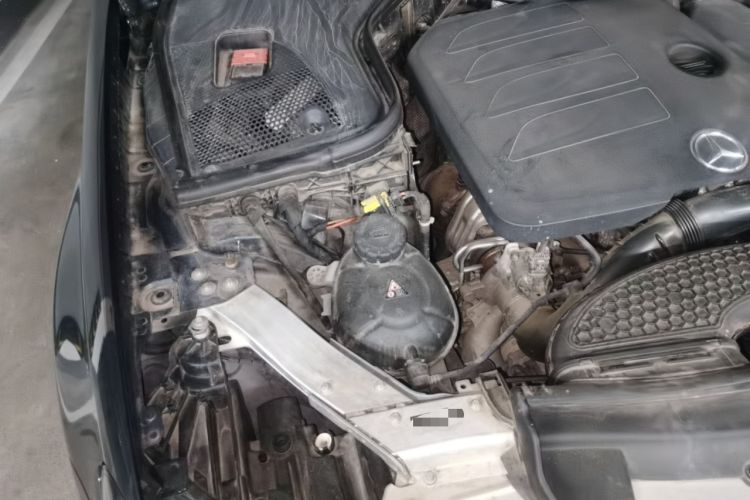 Used Mercedes-Benz E-Class 2019 E 260 L Sport Edition Engine Bay Right