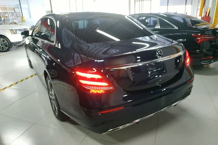 Used Mercedes-Benz E-Class 2019 Restyled E 300 L Sporty and Stylish Edition Exterior 2